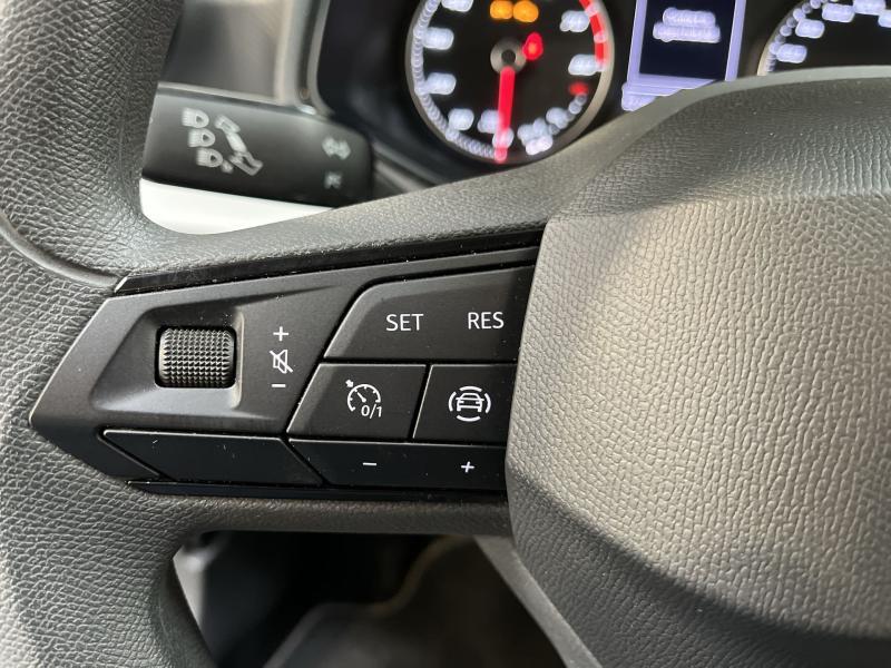 Seat Arona Reference