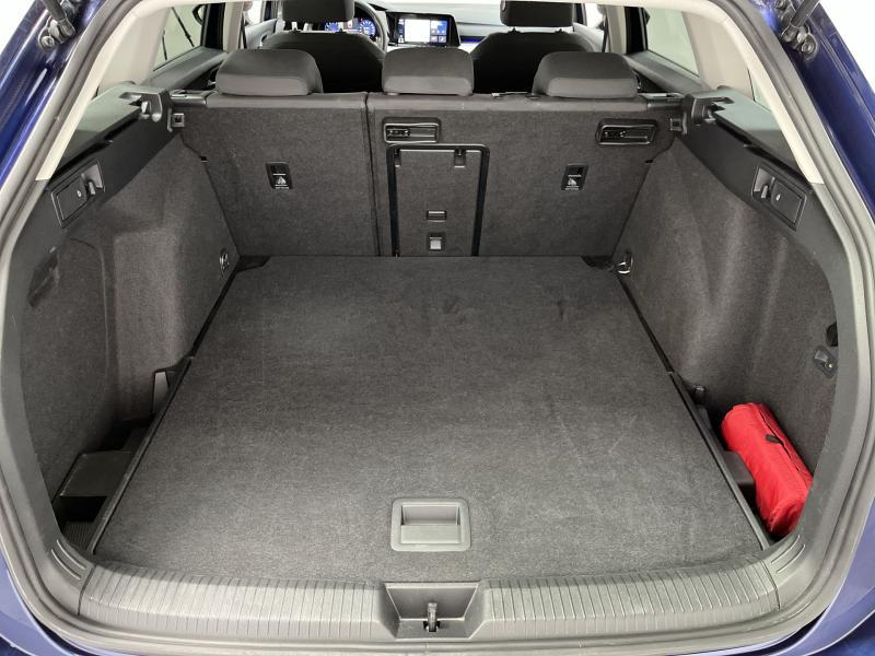 Volkswagen Golf VIII Variant Life