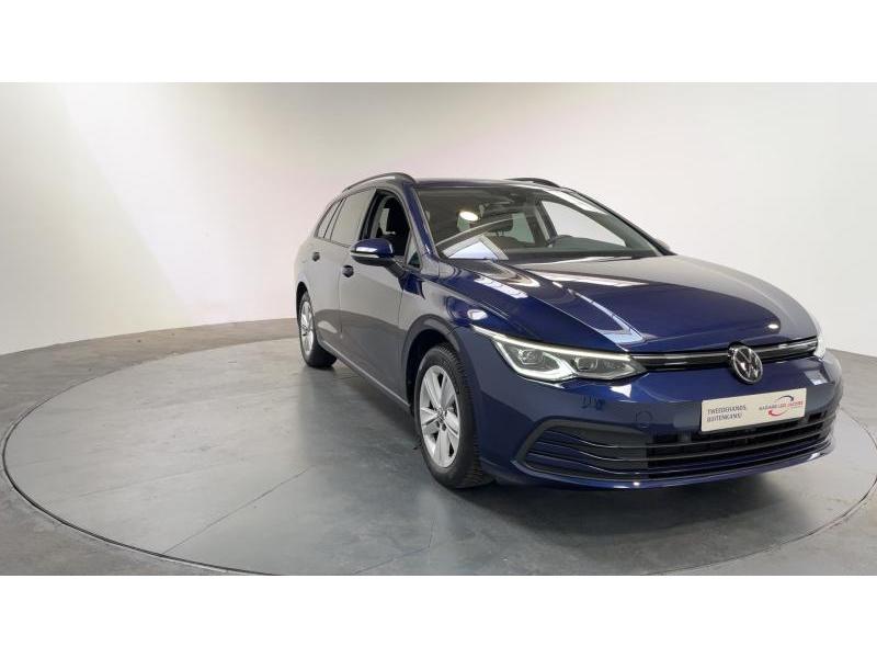 Volkswagen Golf VIII Variant Life
