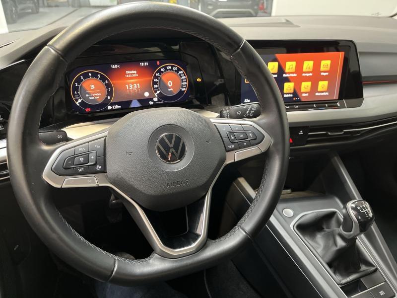 Volkswagen Golf VIII Life